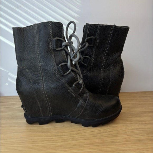 Sorel Lea Wedge Boots Womens Charcoal Grey Leather Lace Up Ankle Booties Size 8 - Picture 8 of 11